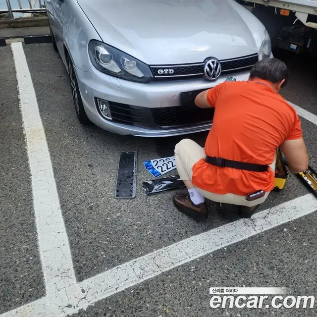 Volkswagen Golf 2010 2.0 АКПП, миниатюра 9 Volkswagen Golf 2010 2.0 АКПП, миниатюра 9
