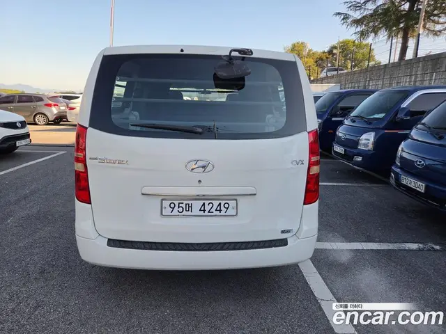 Hyundai Starex 2009 2.5 АКПП, миниатюра 5 Hyundai Starex 2009 2.5 АКПП, миниатюра 5