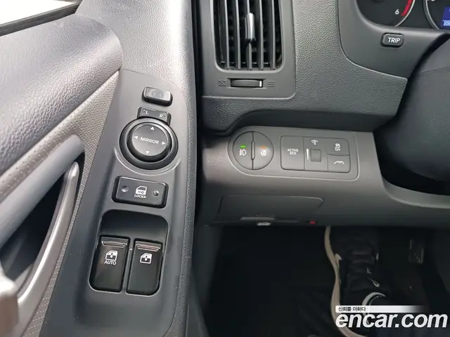 Hyundai Starex 2018 2.5 АКПП, миниатюра 10 Hyundai Starex 2018 2.5 АКПП, миниатюра 10