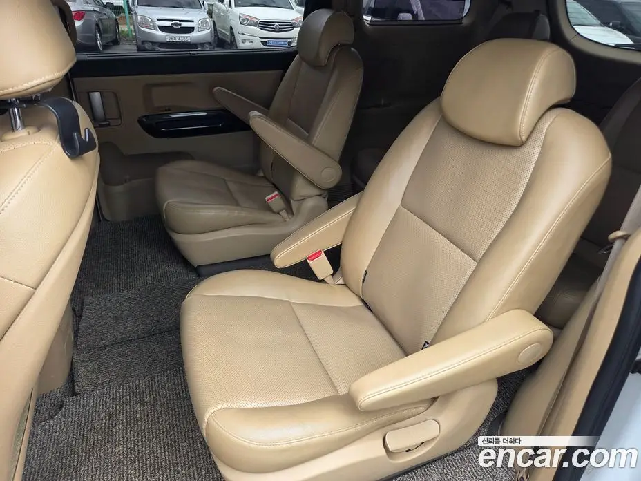 Kia Carnival 2016 2.2 АКПП, фото 15 Kia Carnival 2016 2.2 АКПП, фото 15