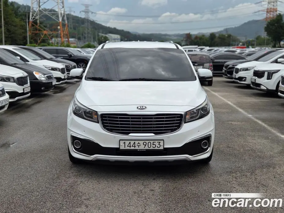 Kia Carnival 2016 2.2 АКПП, фото 3 Kia Carnival 2016 2.2 АКПП, фото 3