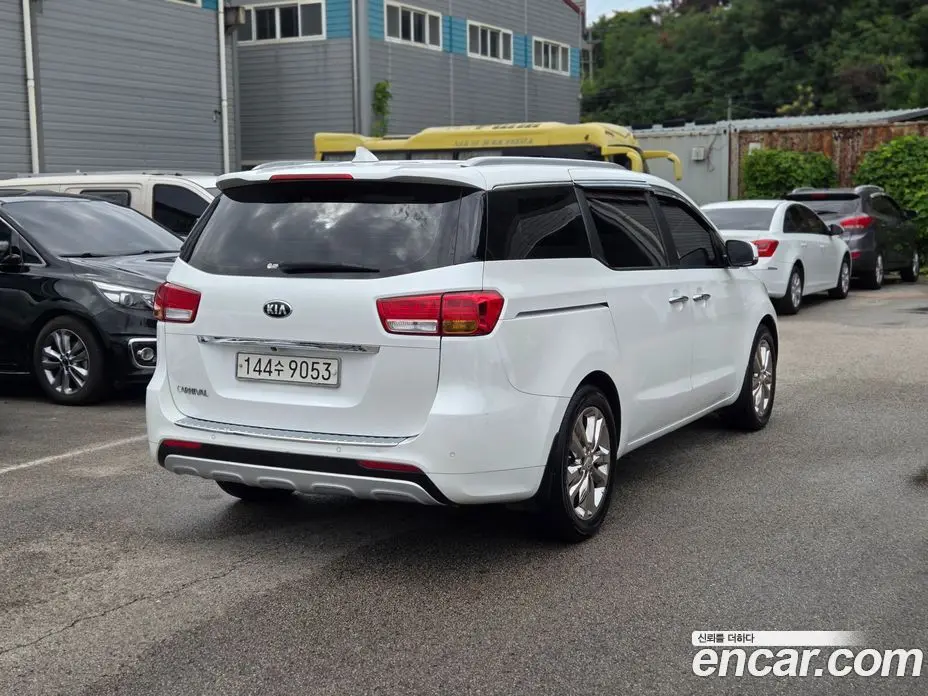 Kia Carnival 2016 2.2 АКПП, фото 6 Kia Carnival 2016 2.2 АКПП, фото 6