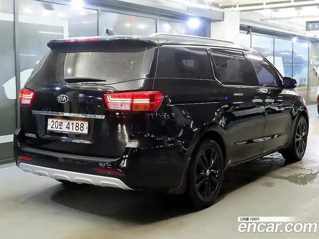 Kia Carnival 2017 2.2 АКПП, миниатюра 4 Kia Carnival 2017 2.2 АКПП, миниатюра 4