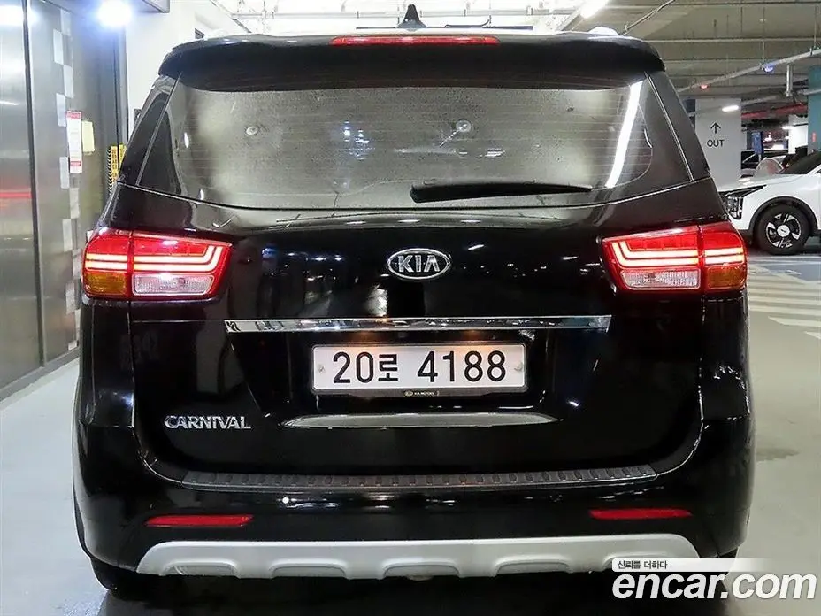 Kia Carnival 2017 2.2 АКПП, фото 5 Kia Carnival 2017 2.2 АКПП, фото 5