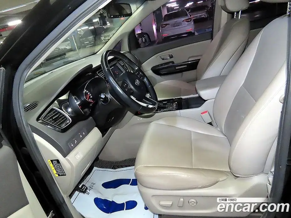 Kia Carnival 2017 2.2 АКПП, фото 6 Kia Carnival 2017 2.2 АКПП, фото 6