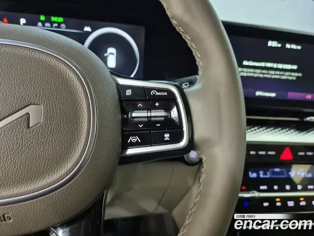 Kia Carnival 2023 3.5 АКПП, миниатюра 6 Kia Carnival 2023 3.5 АКПП, миниатюра 6