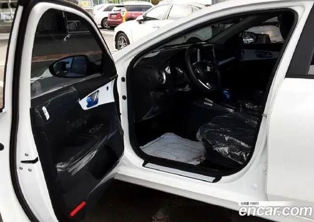 Kia K3 2023 1.6 АКПП, миниатюра 4