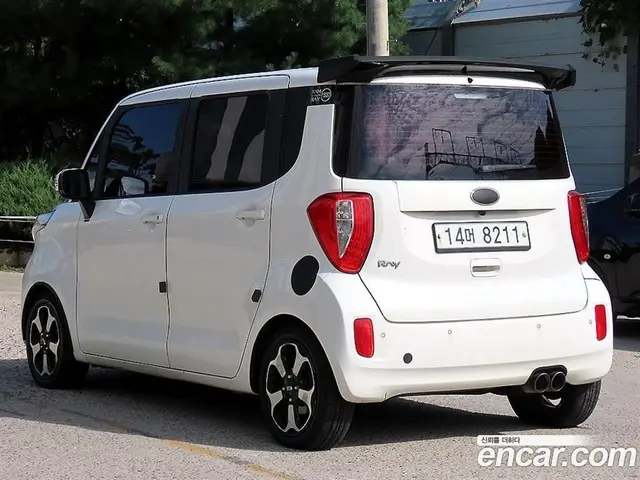Kia Ray 2012 1.0 АКПП, миниатюра 3 Kia Ray 2012 1.0 АКПП, миниатюра 3