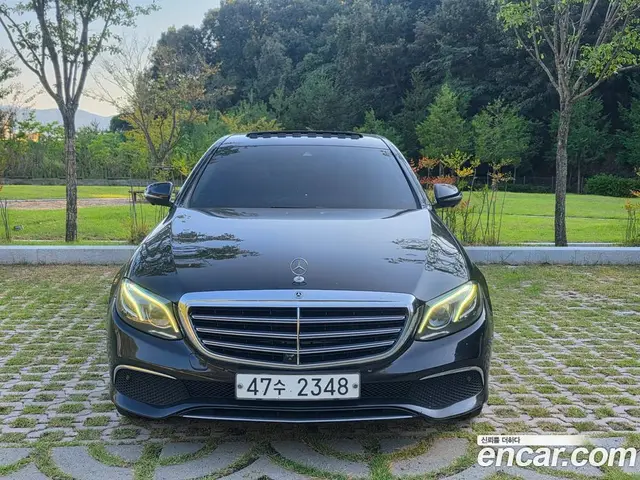 Mercedes-Benz E-Class, 2017, 146 498 км