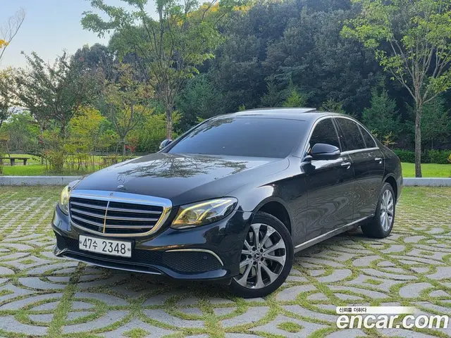 Mercedes-Benz E-Class 2017 2.0 АКПП, миниатюра 3