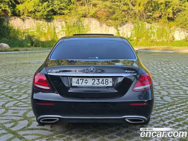 Mercedes-Benz E-Class 2017 2.0 АКПП, миниатюра 4