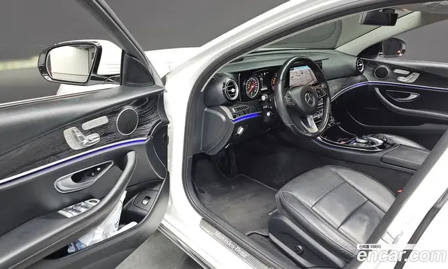 Mercedes-Benz E-Class 2017 1.9 АКПП, миниатюра 12