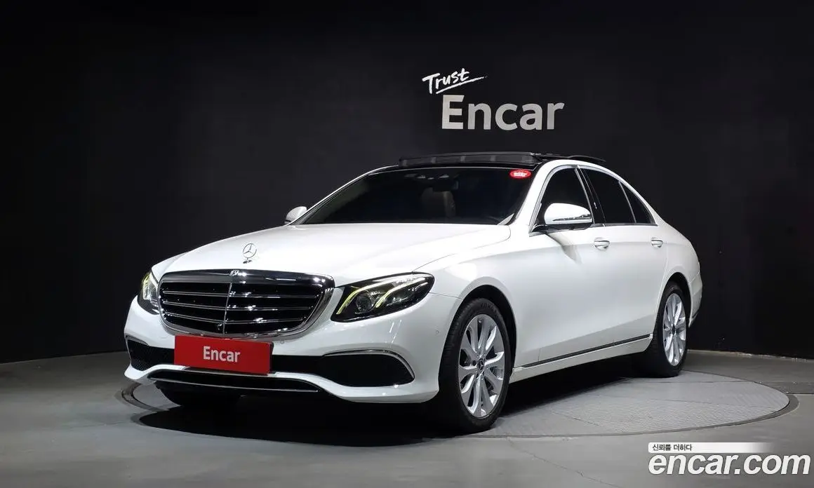 Mercedes-Benz E-Class 2018 2.0 АКПП, фото 1 Mercedes-Benz E-Class 2018 2.0 АКПП, фото 1