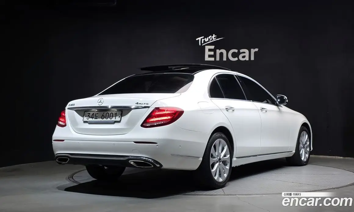 Mercedes-Benz E-Class 2018 2.0 АКПП, фото 2 Mercedes-Benz E-Class 2018 2.0 АКПП, фото 2