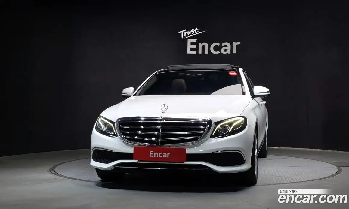 Mercedes-Benz E-Class 2018 2.0 АКПП, фото 3 Mercedes-Benz E-Class 2018 2.0 АКПП, фото 3