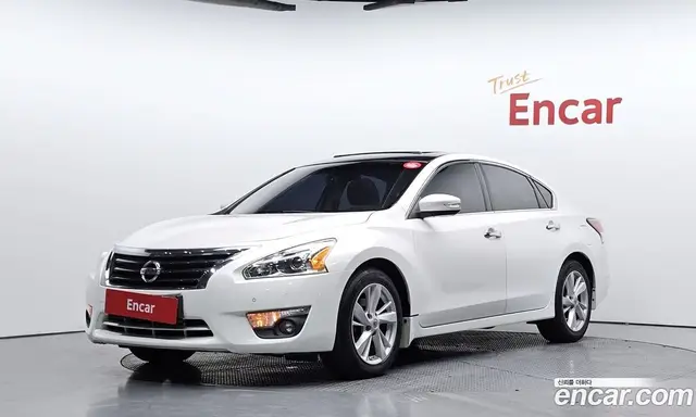 Nissan Altima, 2014, 95 692 км