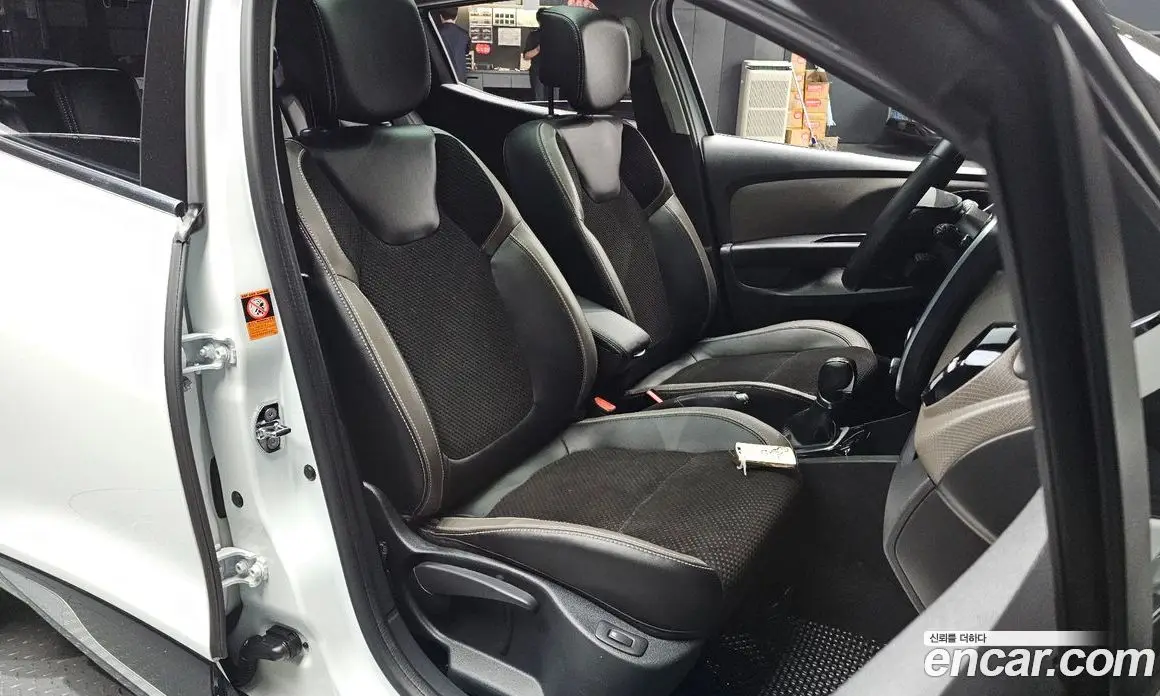 Renault (Samsung) Clio 2019 1.5 АКПП, фото 12