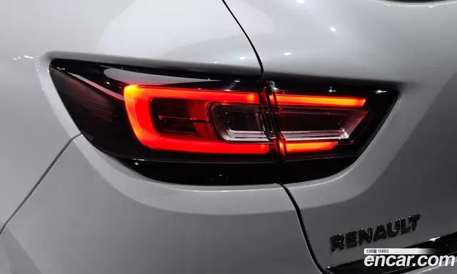 Renault (Samsung) Clio 2019 1.5 АКПП, миниатюра 8