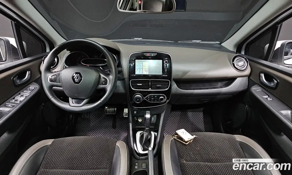 Renault (Samsung) Clio 2019 1.5 АКПП, фото 9