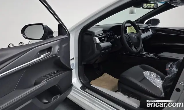 Toyota Camry 2026 2.5 АКПП, миниатюра 12
