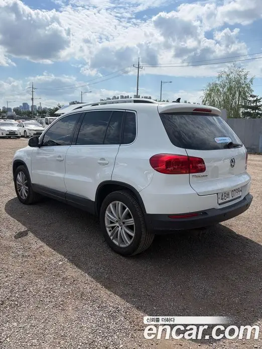 Volkswagen Tiguan 2016 2.0 АКПП, фото 15 Volkswagen Tiguan 2016 2.0 АКПП, фото 15