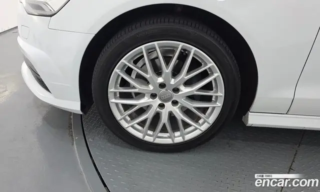 Audi A6 2018 2.0 АКПП, миниатюра 4