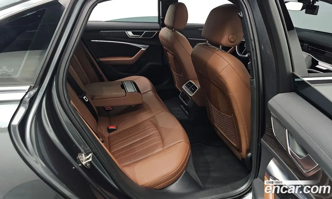 Audi A6 2020 2.0 АКПП, фото 11