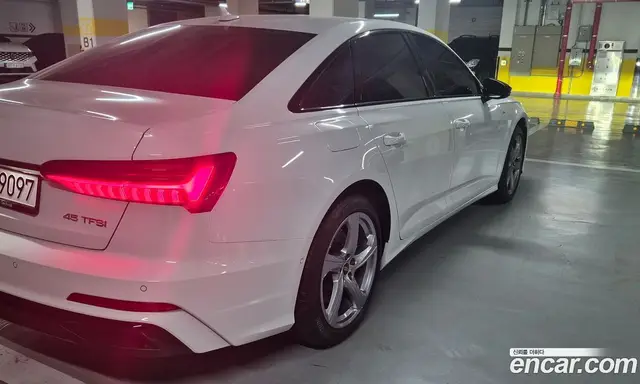 Audi A6 2025 2.0 АКПП, миниатюра 2