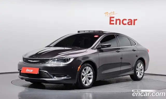 Chrysler 200, 2015, 109 437 км