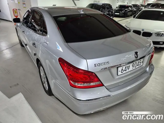 Hyundai Equus 2009 3.8 АКПП, миниатюра 3