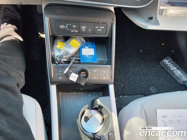 Hyundai Kona 2024 1.6 АКПП, миниатюра 9 Hyundai Kona 2024 1.6 АКПП, миниатюра 9