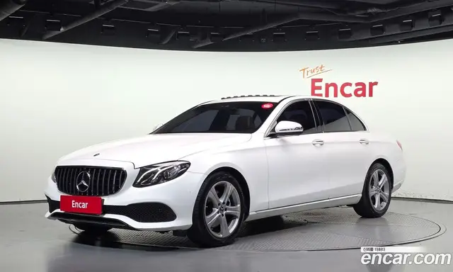 Mercedes-Benz E-Class, 2018, 129 056 км