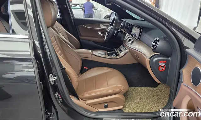 Mercedes-Benz E-Class 2021 1.9 АКПП, миниатюра 11 Mercedes-Benz E-Class 2021 1.9 АКПП, миниатюра 11