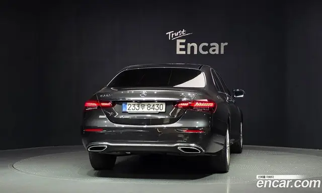 Mercedes-Benz E-Class 2021 1.9 АКПП, миниатюра 4 Mercedes-Benz E-Class 2021 1.9 АКПП, миниатюра 4