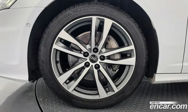 Audi A6 2023 2.0 АКПП, миниатюра 5