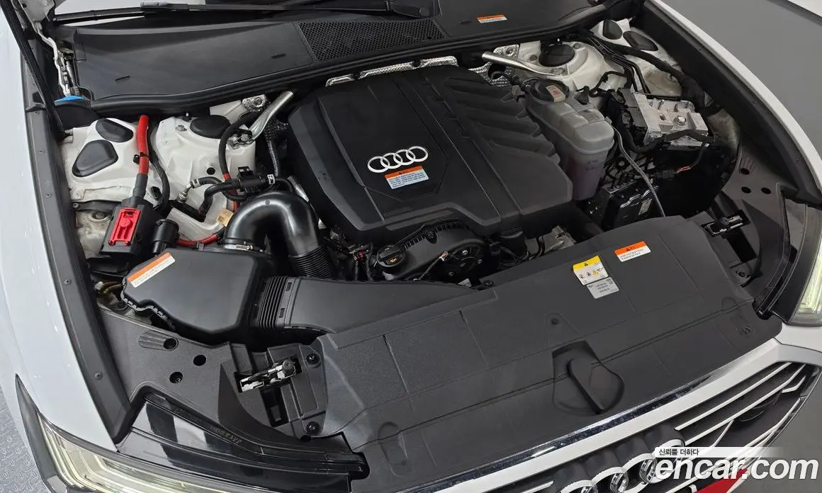 Audi A6 2023 2.0 АКПП, фото 6