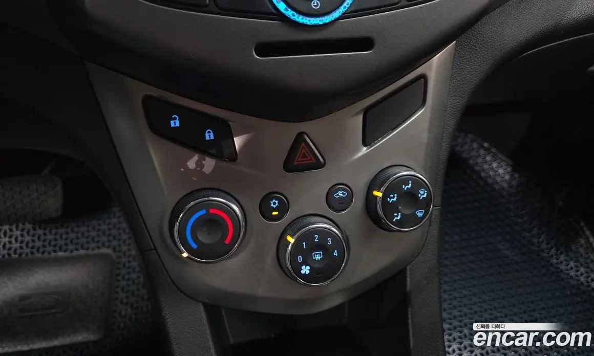 Chevrolet Aveo 2011 1.6 АКПП, фото 20
