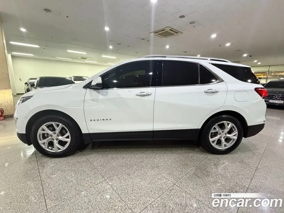 Chevrolet Equinox 2018 1.6 АКПП, фото 3
