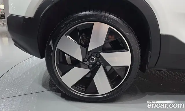 Volvo C40 2023 0.2 АКПП, миниатюра 6