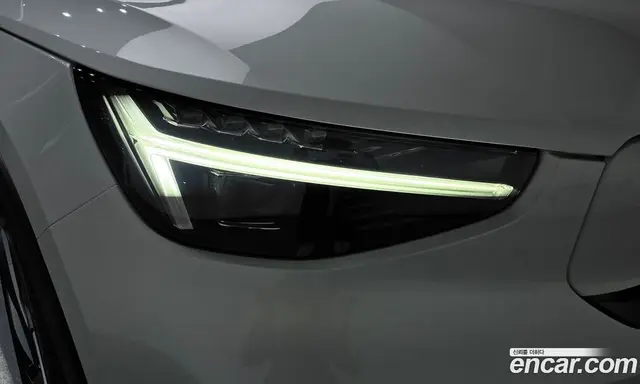 Volvo C40 2023 0.2 АКПП, миниатюра 7