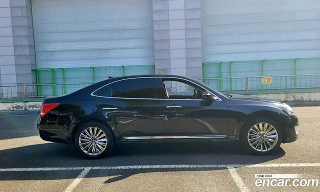 Hyundai Equus, 2015, 108 212 км