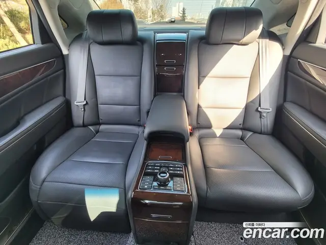 Hyundai Equus 2015 3.8 АКПП, миниатюра 9 Hyundai Equus 2015 3.8 АКПП, миниатюра 9