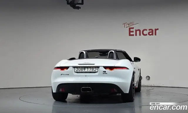 Jaguar F-Type 2020 2.0 АКПП, миниатюра 4 Jaguar F-Type 2020 2.0 АКПП, миниатюра 4