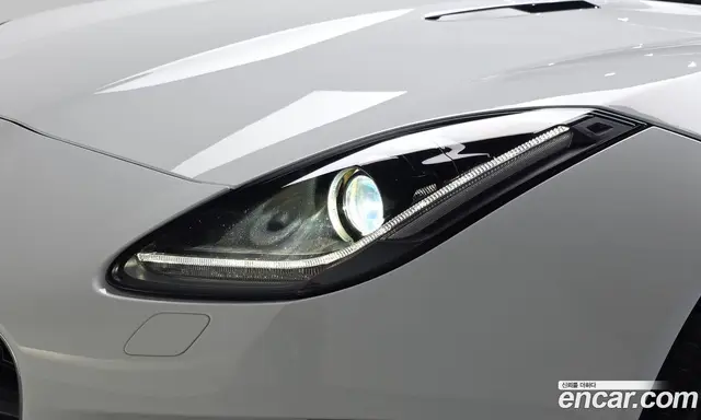 Jaguar F-Type 2020 2.0 АКПП, миниатюра 8 Jaguar F-Type 2020 2.0 АКПП, миниатюра 8