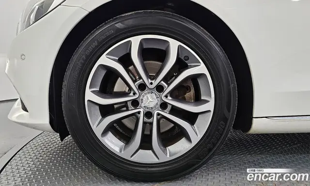Mercedes-Benz C-Class 2015 2.1 АКПП, миниатюра 5 Mercedes-Benz C-Class 2015 2.1 АКПП, миниатюра 5