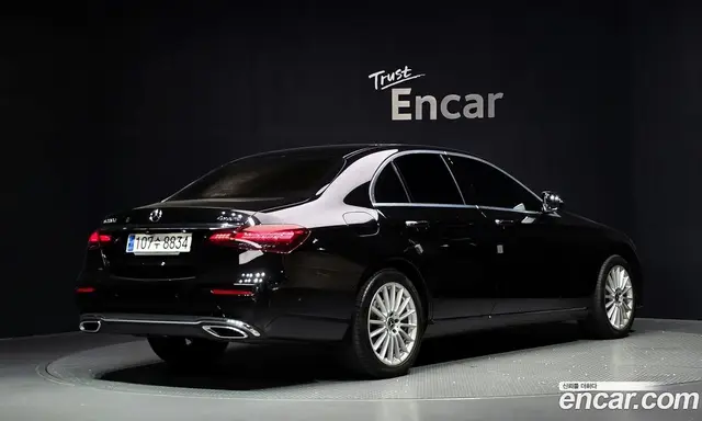 Mercedes-Benz E-Class 2022 1.9 АКПП, миниатюра 2 Mercedes-Benz E-Class 2022 1.9 АКПП, миниатюра 2