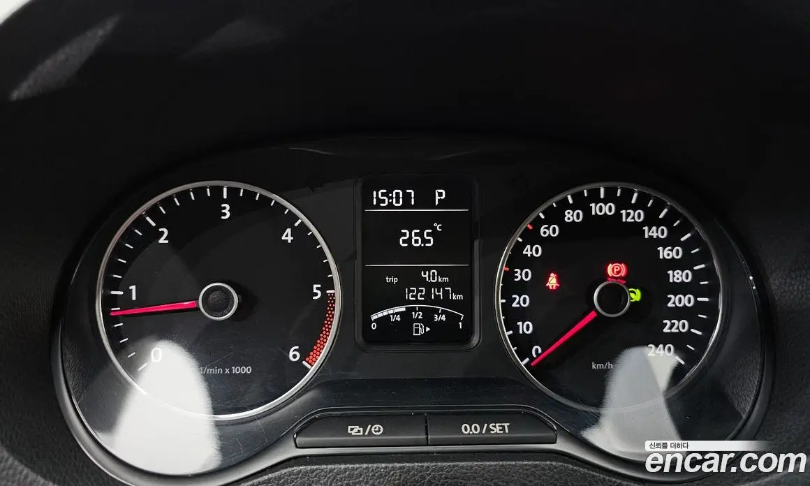 Volkswagen Polo 2014 1.6 АКПП, фото 8 Volkswagen Polo 2014 1.6 АКПП, фото 8
