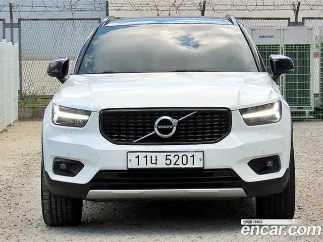 Volvo XC40 2019 2.0 АКПП, миниатюра 3 Volvo XC40 2019 2.0 АКПП, миниатюра 3