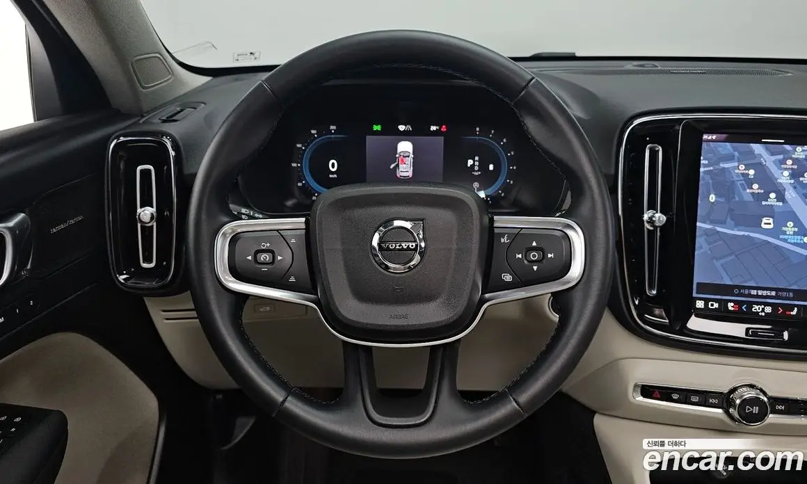 Volvo XC40 2024 2.0 АКПП, фото 18