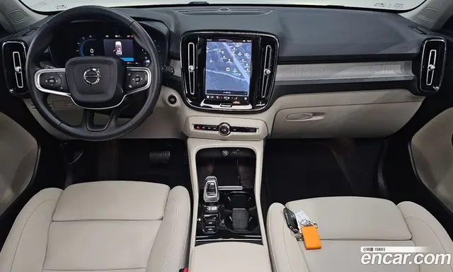 Volvo XC40 2024 2.0 АКПП, миниатюра 9